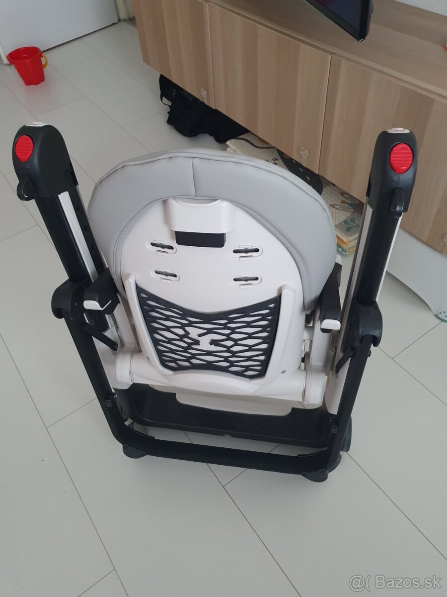 Detska jedalenska stolicka Peg Perego