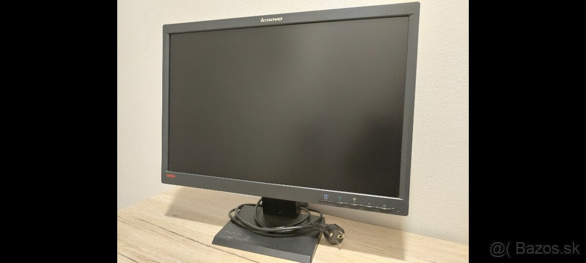 LCD monitor Lenovo 22"