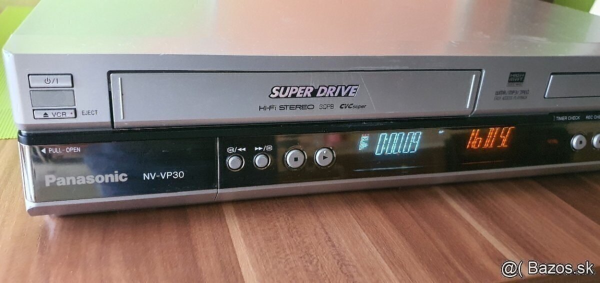 2v1 HiFi stereo PANASONIC NV-VP23 VHS+CD+DVD videoeaj Pošta