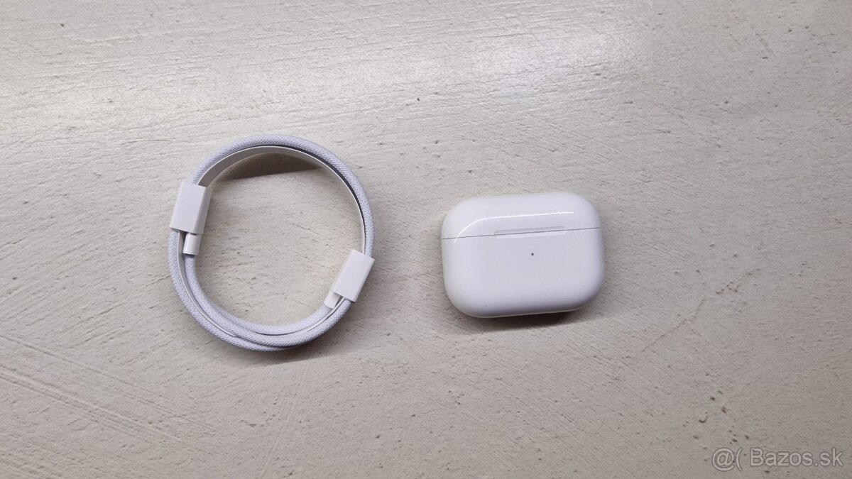 AirPods Pro 2 s MagSafe nabíjacím púzdrom (USB-C)