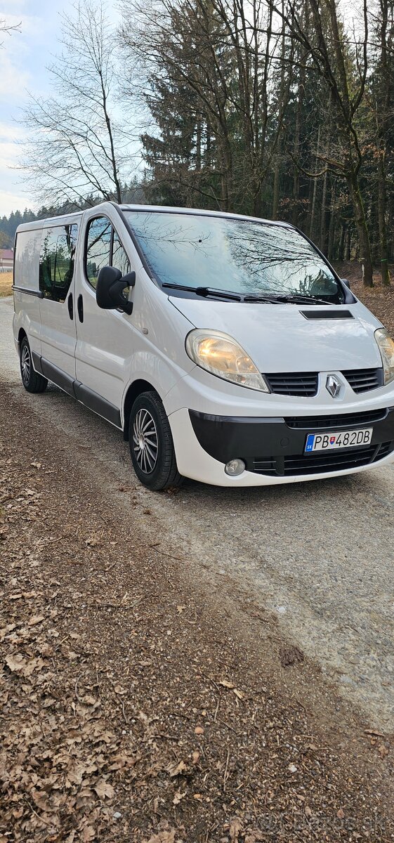 Renault  trafic