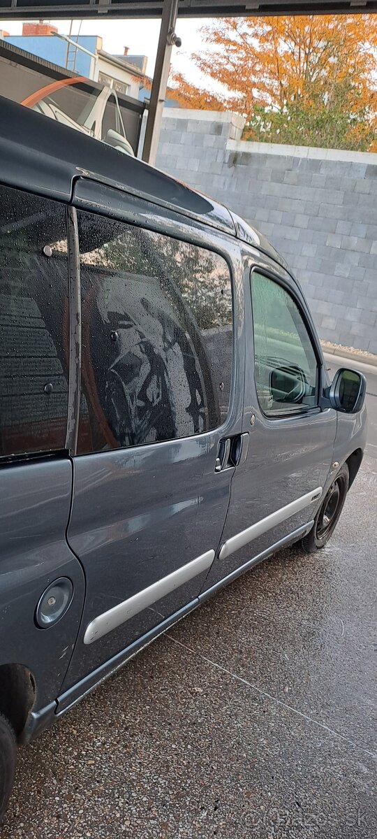 Predám citroen berlingo 2.0 disel