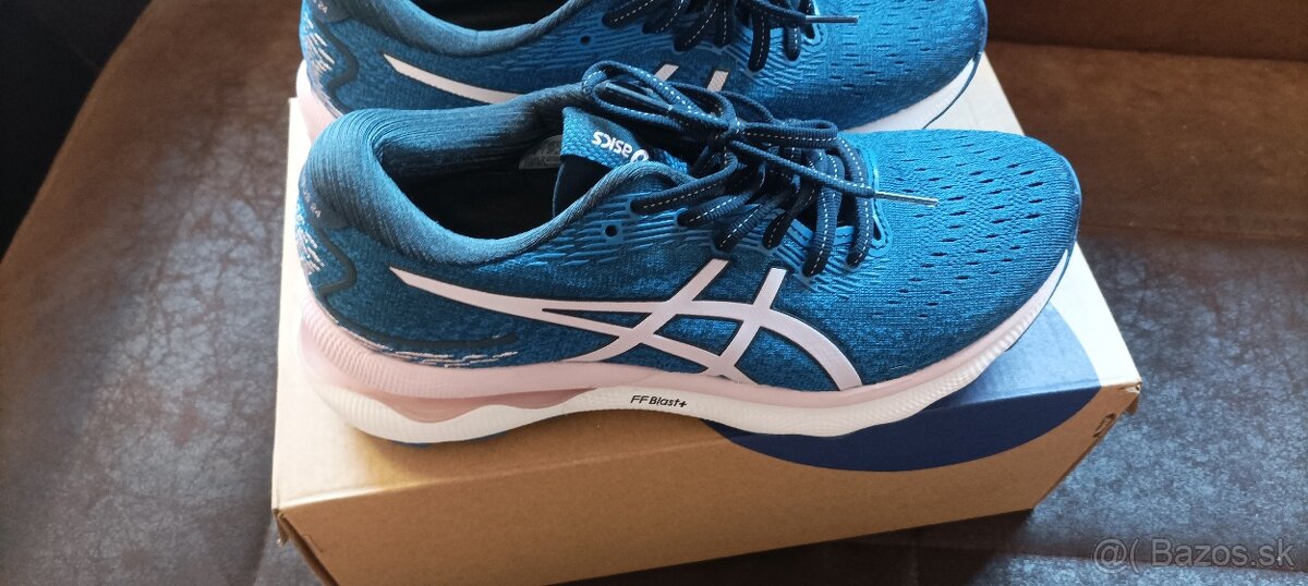 Predám dámske bežecké topánky Asics 39.5