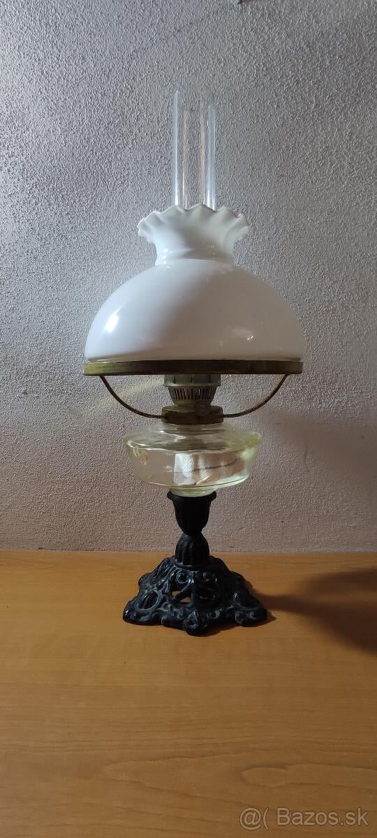 Petrolejová lampa