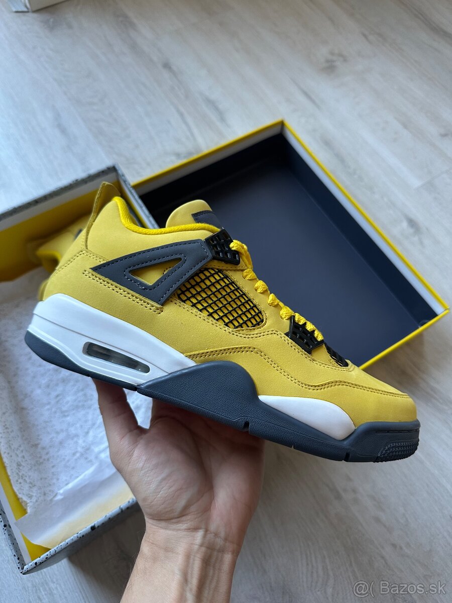 Nike Jordan 4 Lightning Yellow