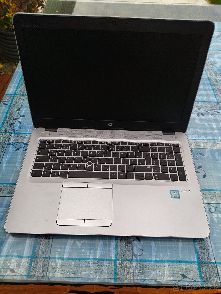 HP elitebook 850 G3 Core i5/15,6"/SSD 256/8 GB DDR4/WINPekný