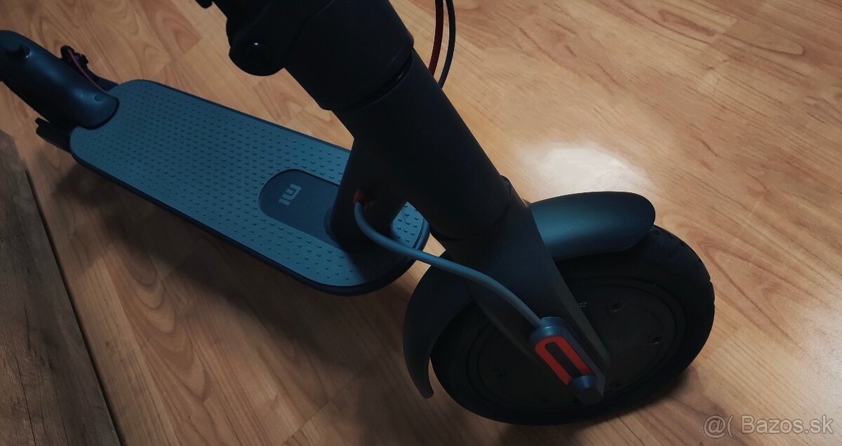 elektrická kolobežka Xiaomi Mi Scooter 2 - ako nová