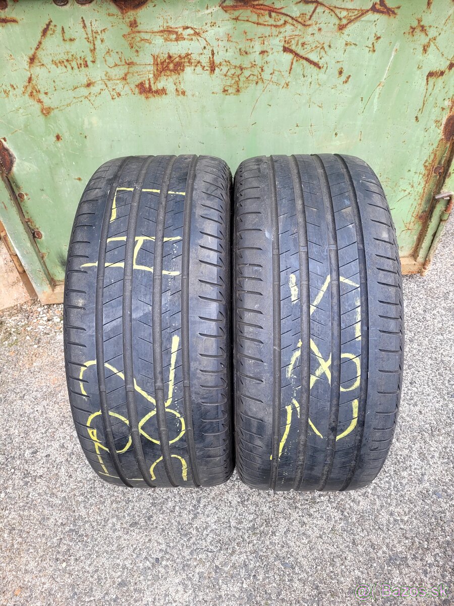 275/40 R20 Bridgestone RFT