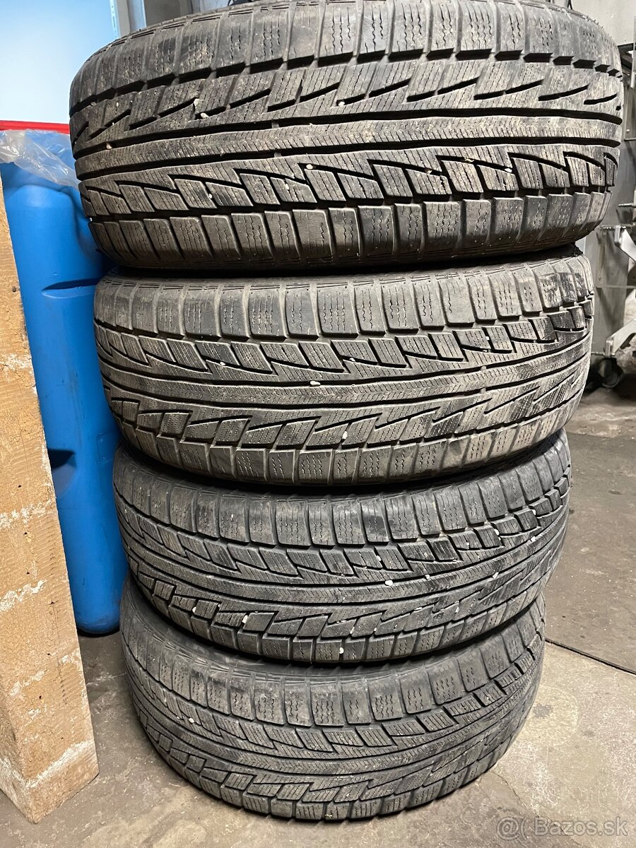 Nankang 215/55 r17