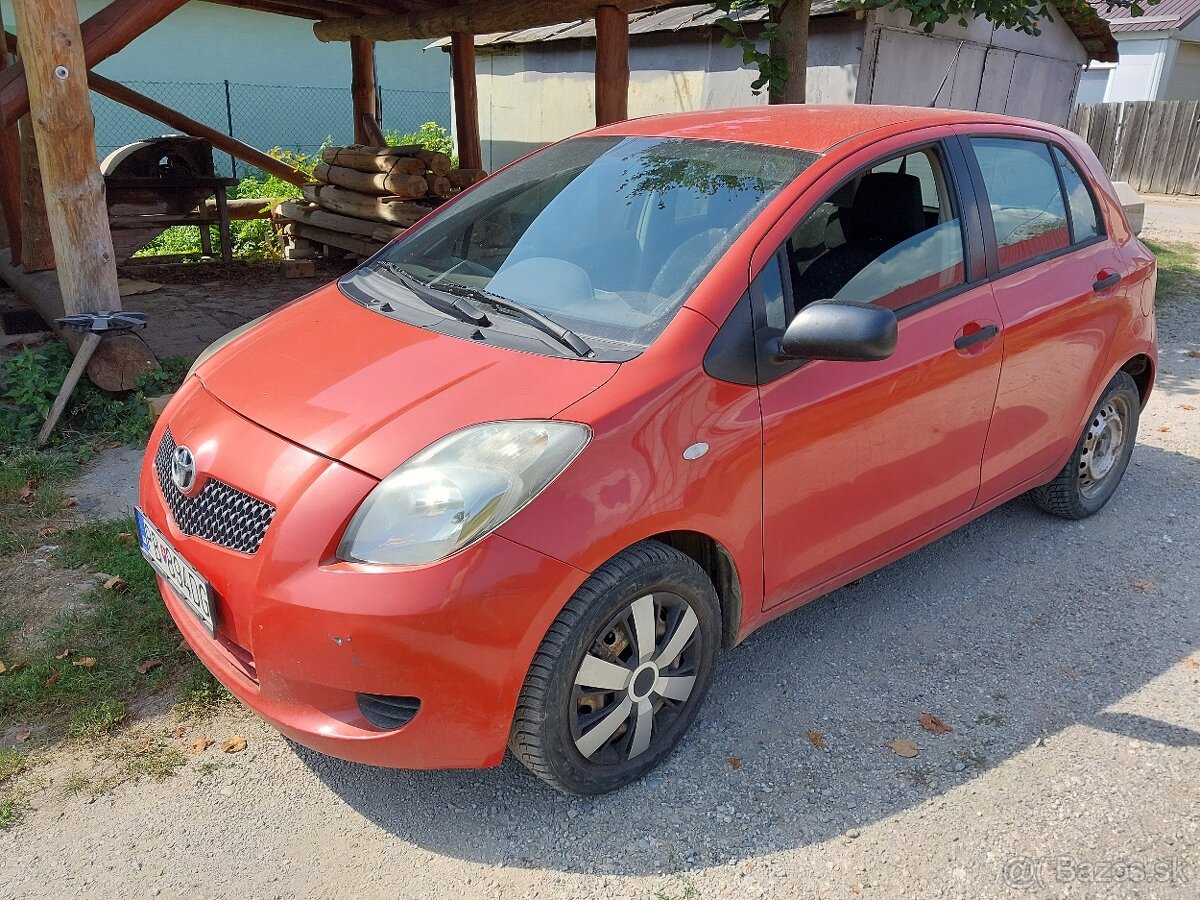 Toyota Yaris 1.0 51kw