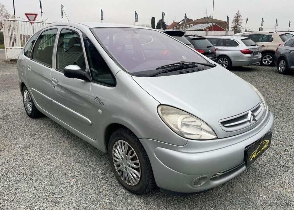 Citroën Xsara Picasso 2.0 HDI nafta manuál 66 kw