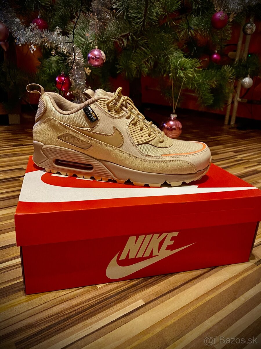 Nike AirMax 90 Surplus 11