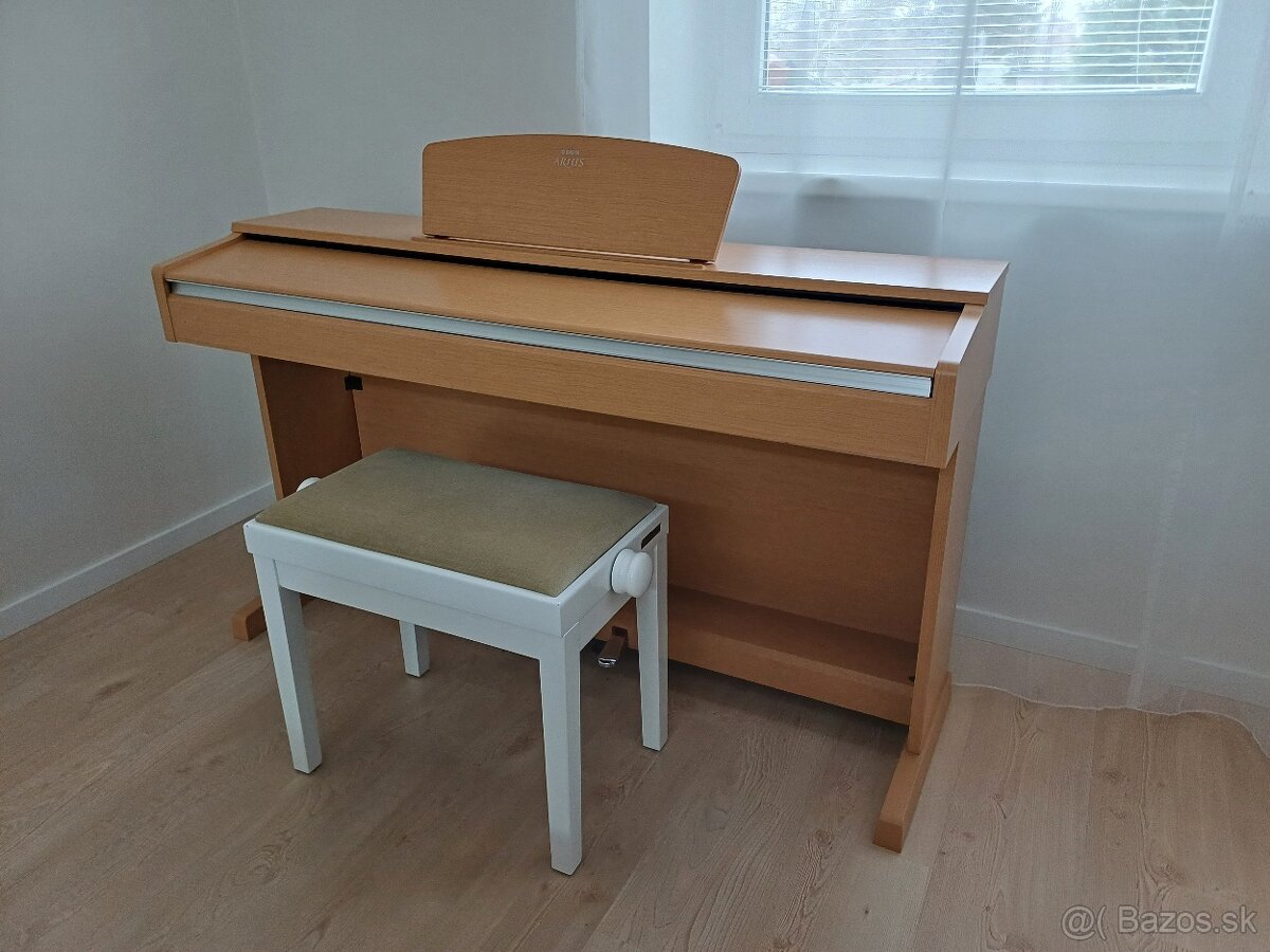 Digitalne piano Yamaha Arius PA 150A