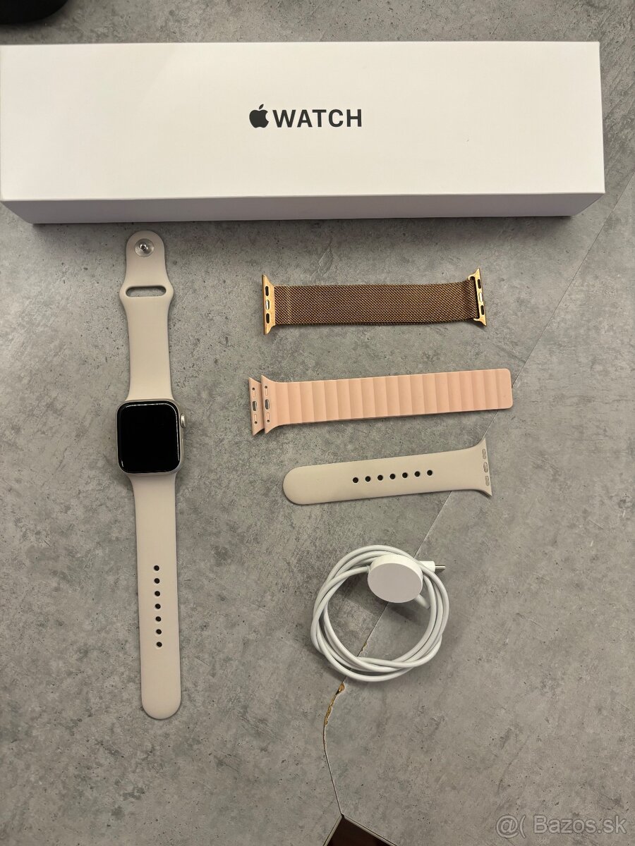 Apple Watch SE 40mm hviezdna biela