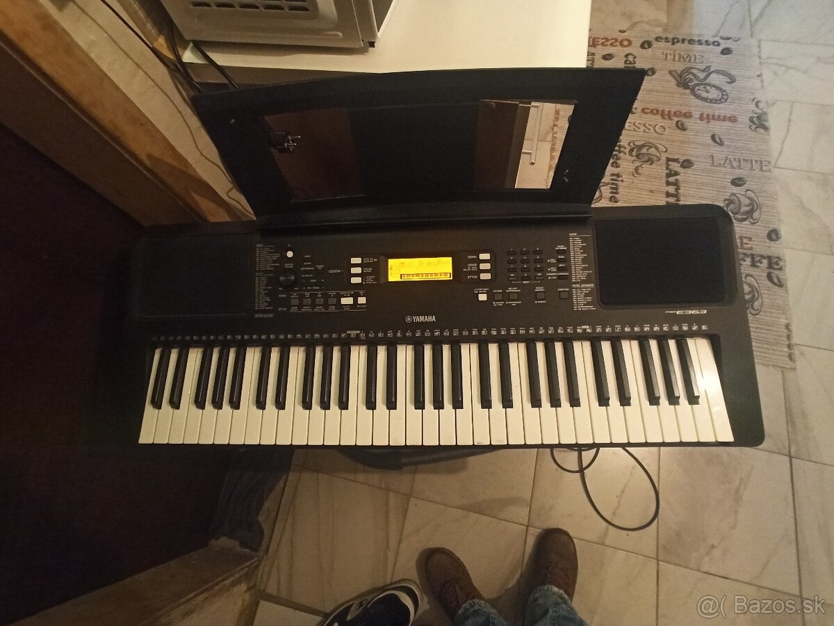 Yamaha psr E363