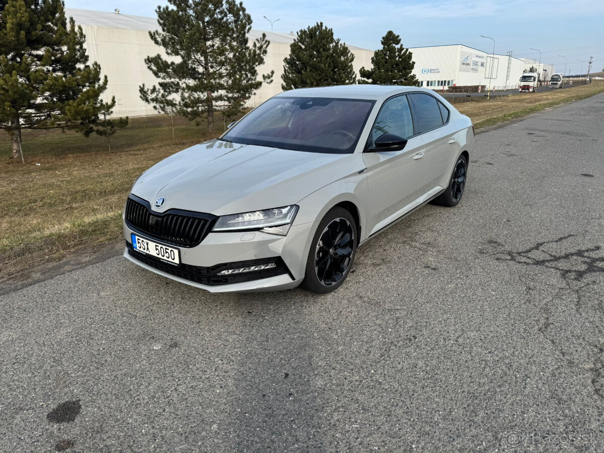 Škoda Superb SPORTLINE 2.0TSi 206kw,dsg,4x4,tažné