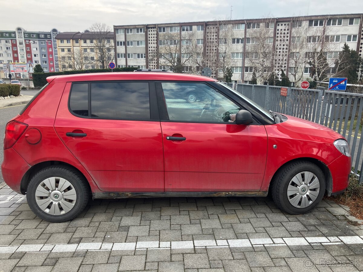 Predam Skoda fabiu, diesel, 2008 + Letne pneu v cene