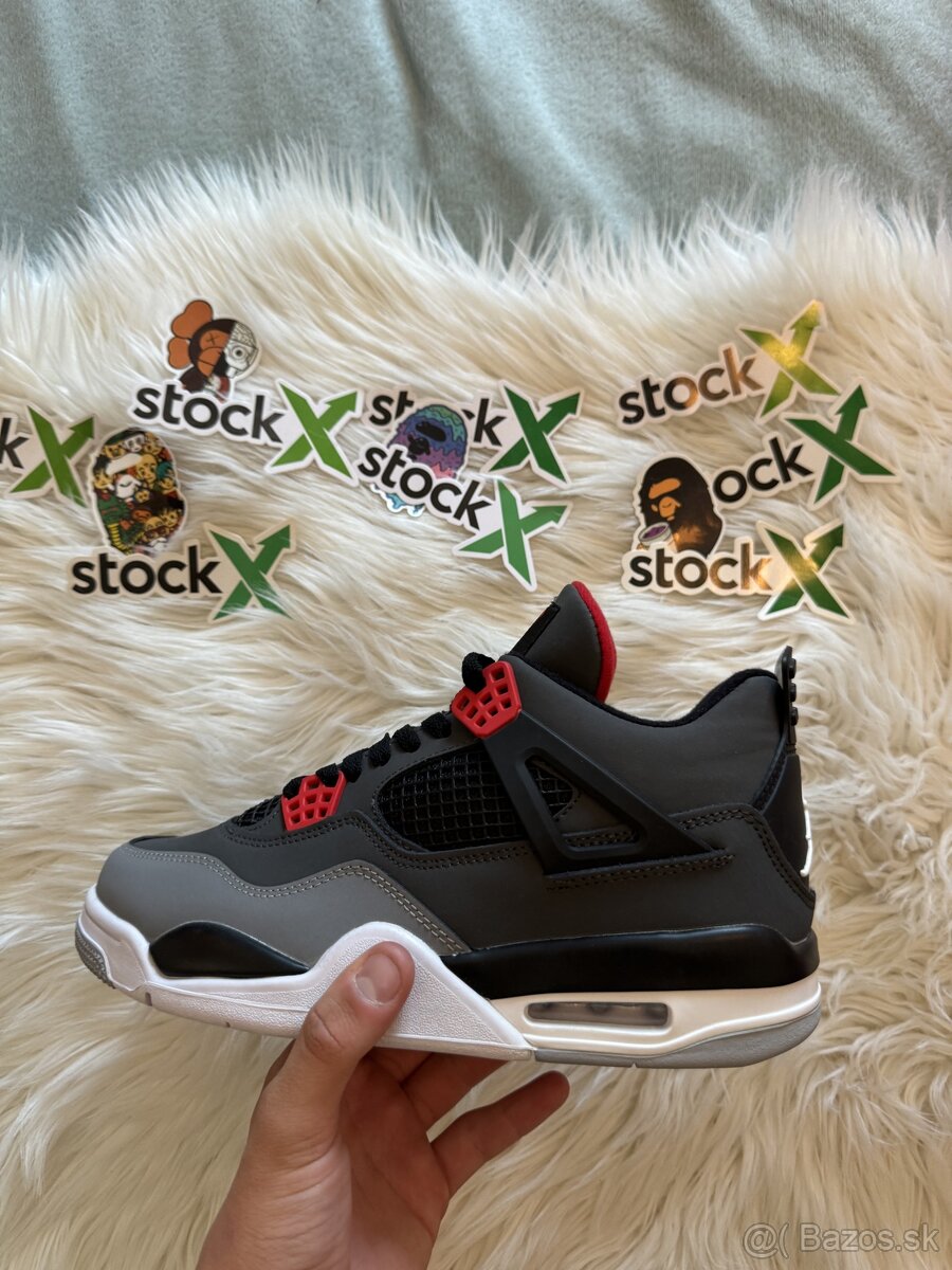 Jordan 4