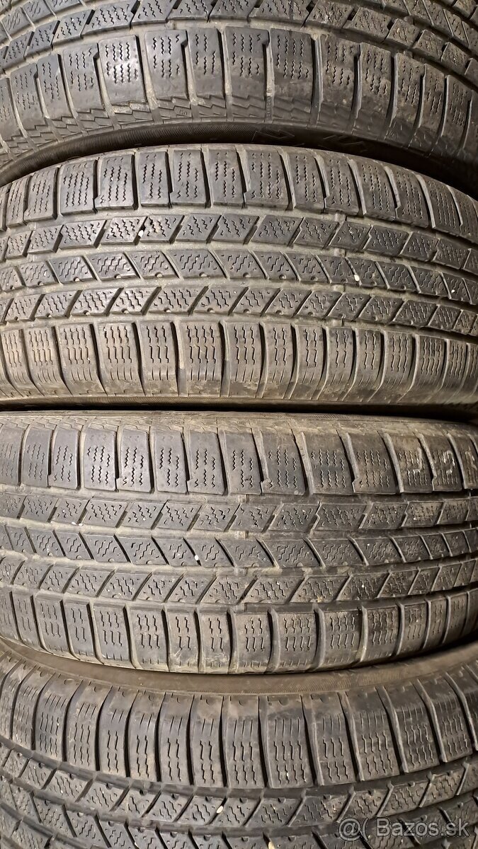 Predám 4ks jazdené zimné 235/60r17-102H Continental