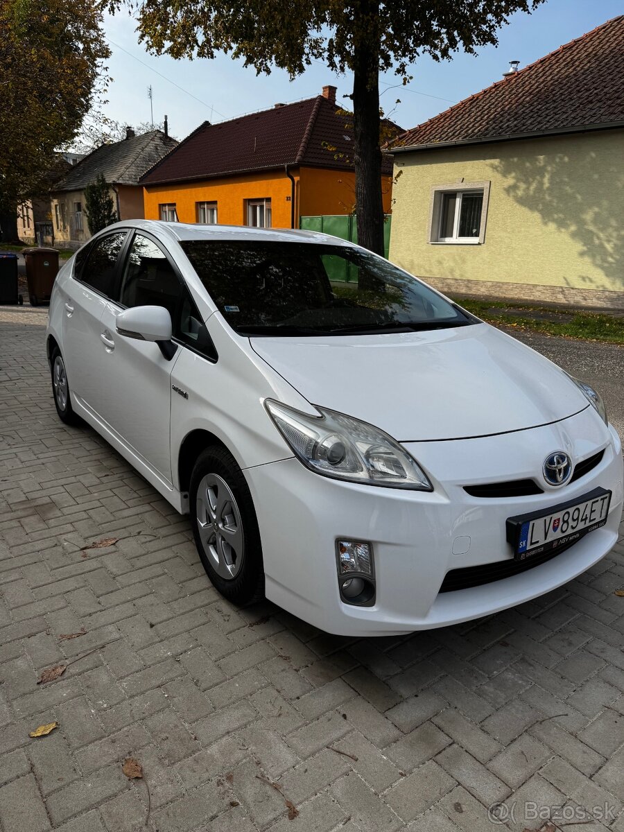 Toyota Prius 1.8 I VVT-i Hybrid