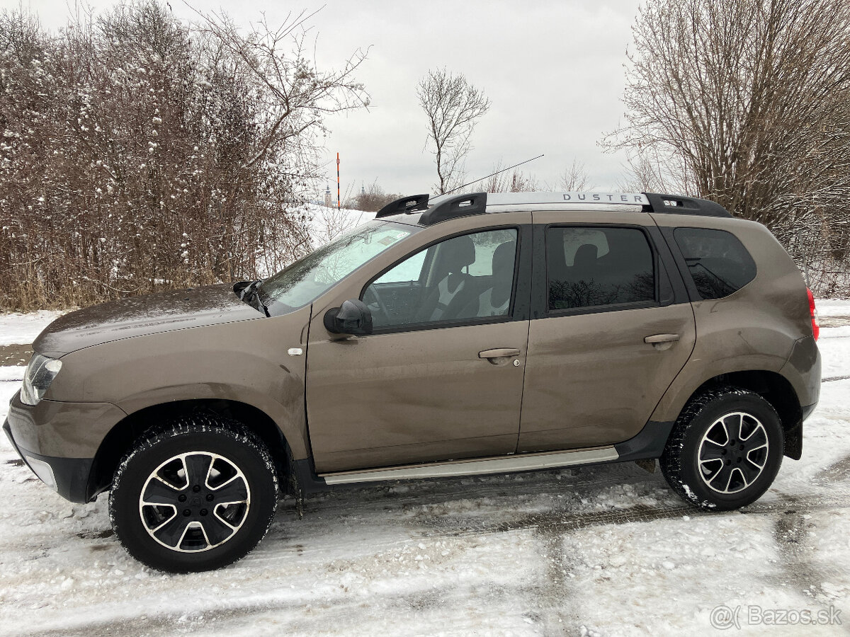 Dacia Duster 4x4 1,6 benzín 2017 Blackshadow