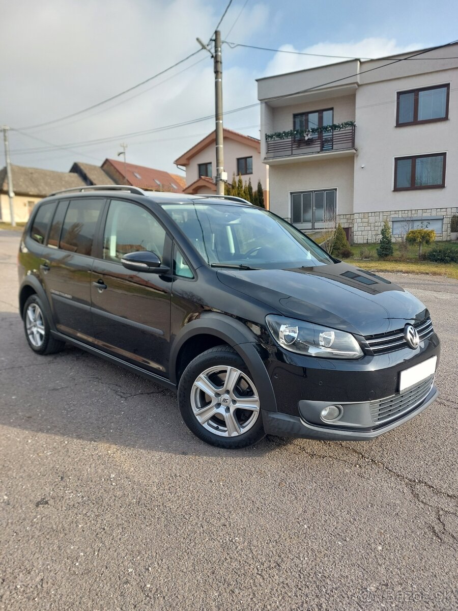 TOURAN CROSS 2.0TDI 103KW ...2012... SK ŠPZ