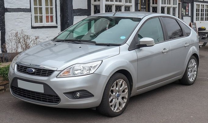 predam diela na ford focus mk2 1,6 tdci 80kw 2010 mam aj