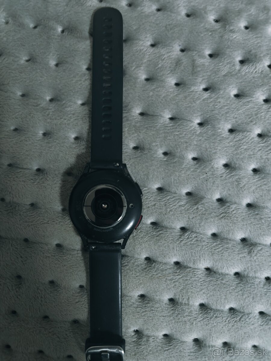 Predám Galaxy Watch 5 Pro .