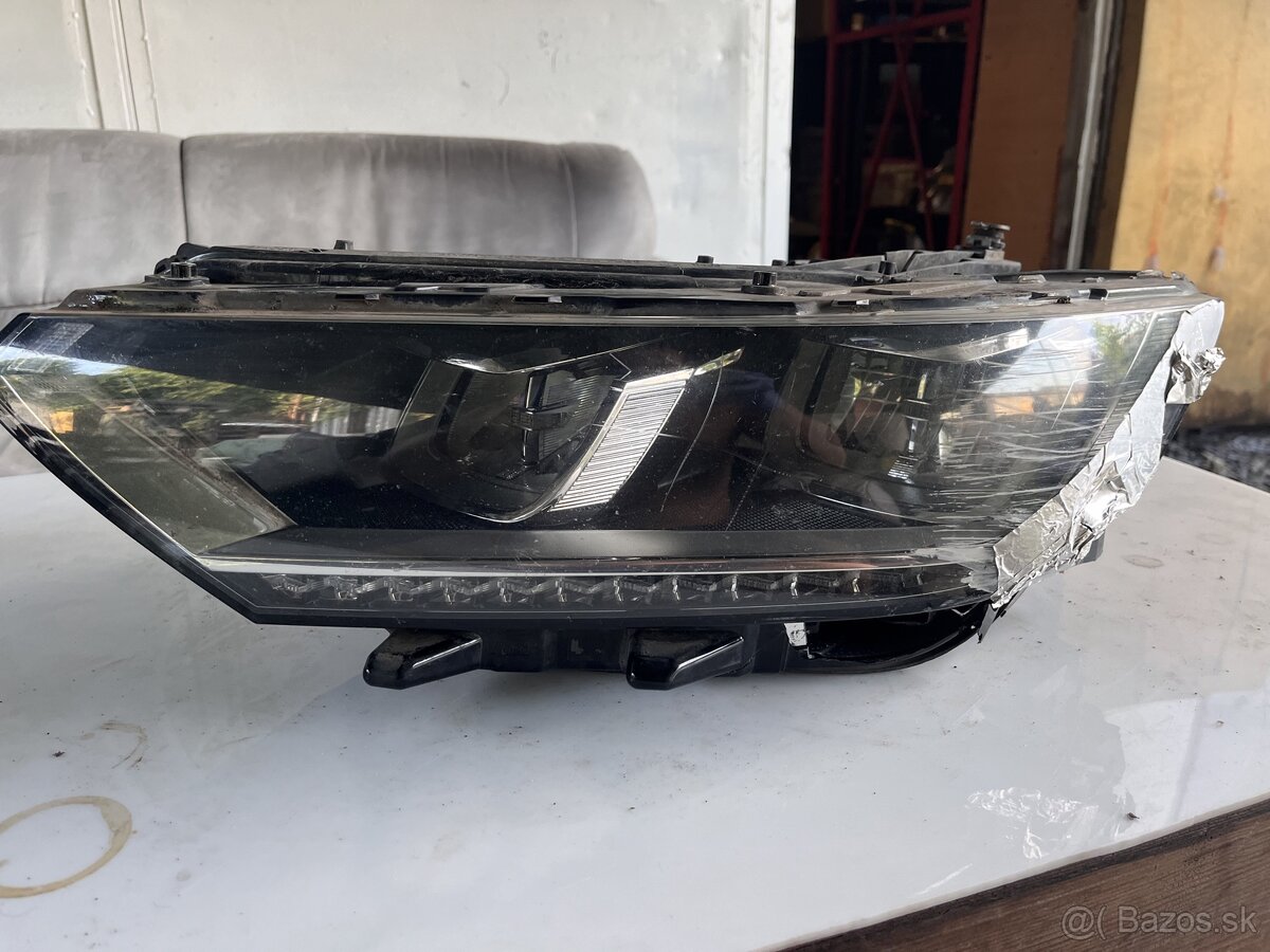 Predný ľavý svetlomet passat b8 full led