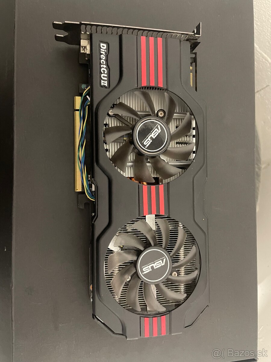 Asus GTX 560 Ti DirectCU II