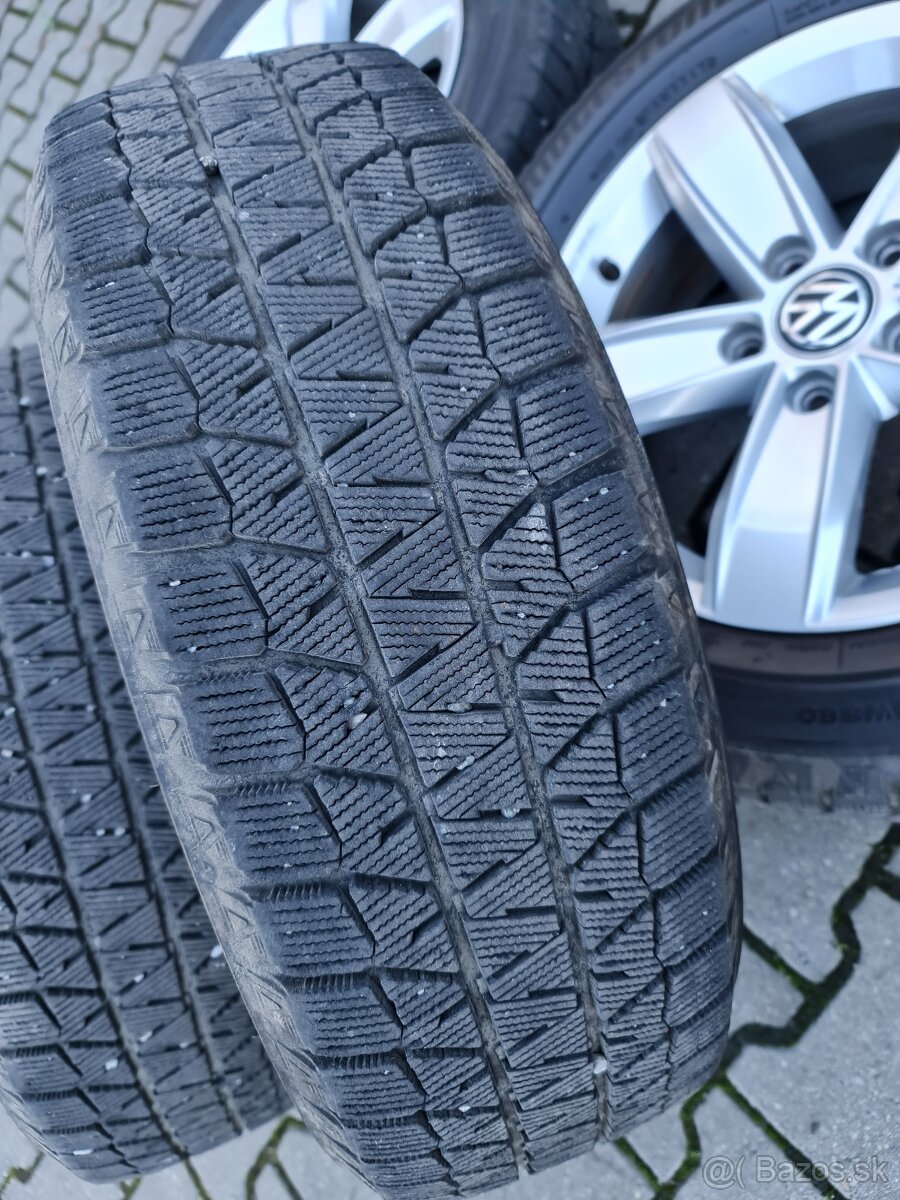 Bridgestone blizzak 205/60 R16