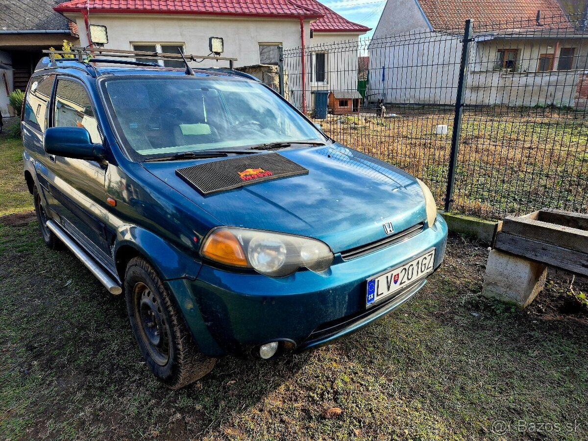 Ponúkam Honda HRV 1,6 benzín 4x4