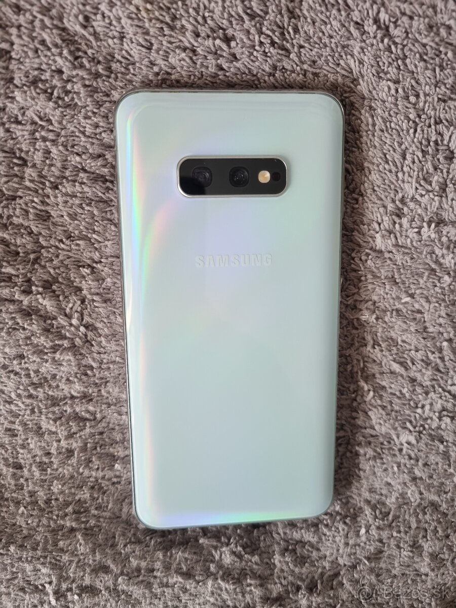 Samsung Galaxy S10e  6/ 128GB