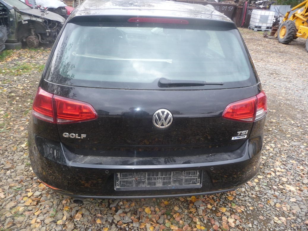 Volkswagen Golf 7..................nahradne diely