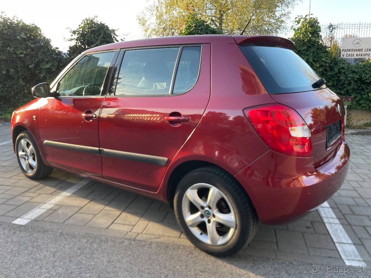 ŠKODA fabia 1.4 16V elegance