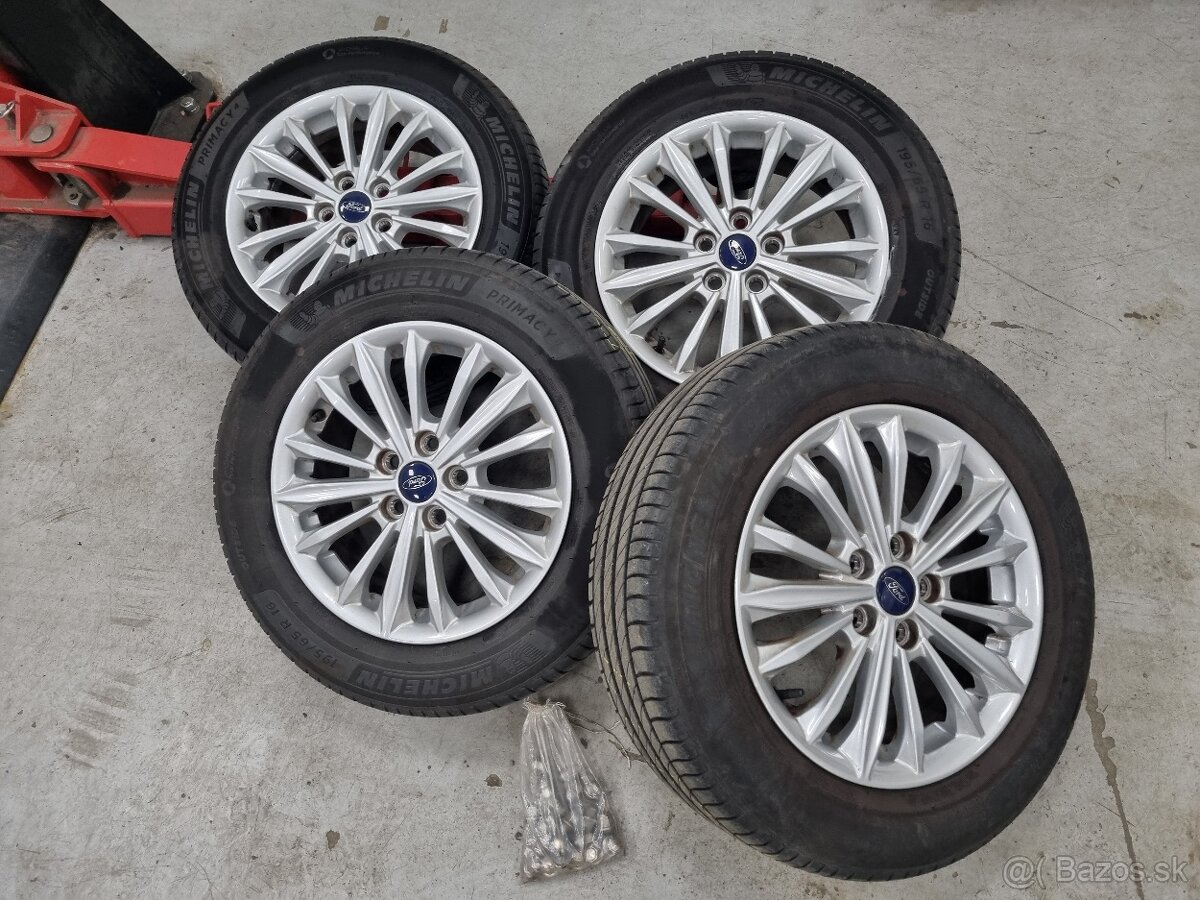 Originál ALU disky FORD 16"+letné pneumatiky Michelin