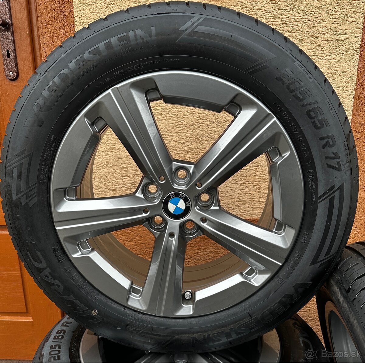 5x112 R17 7J ET41 + 205/65 R17 100Y (2023)