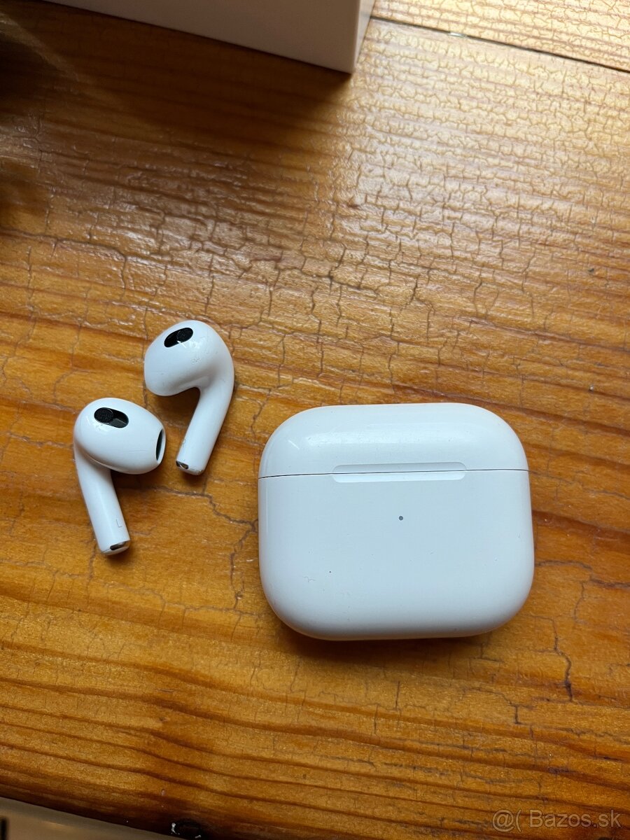 Airpods 3.gen s magsafe nabíjaním