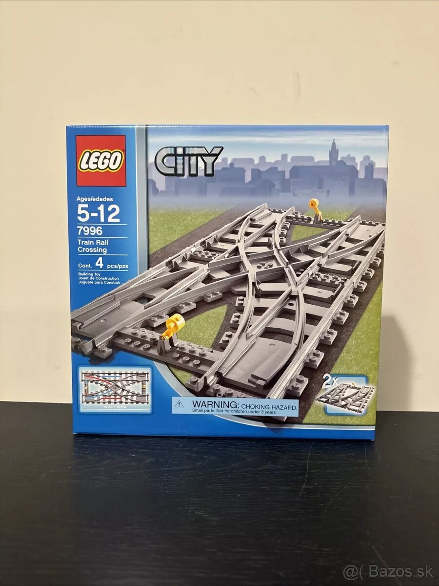 ⭐ LEGO CITY: Train Rail Crossing (7996)