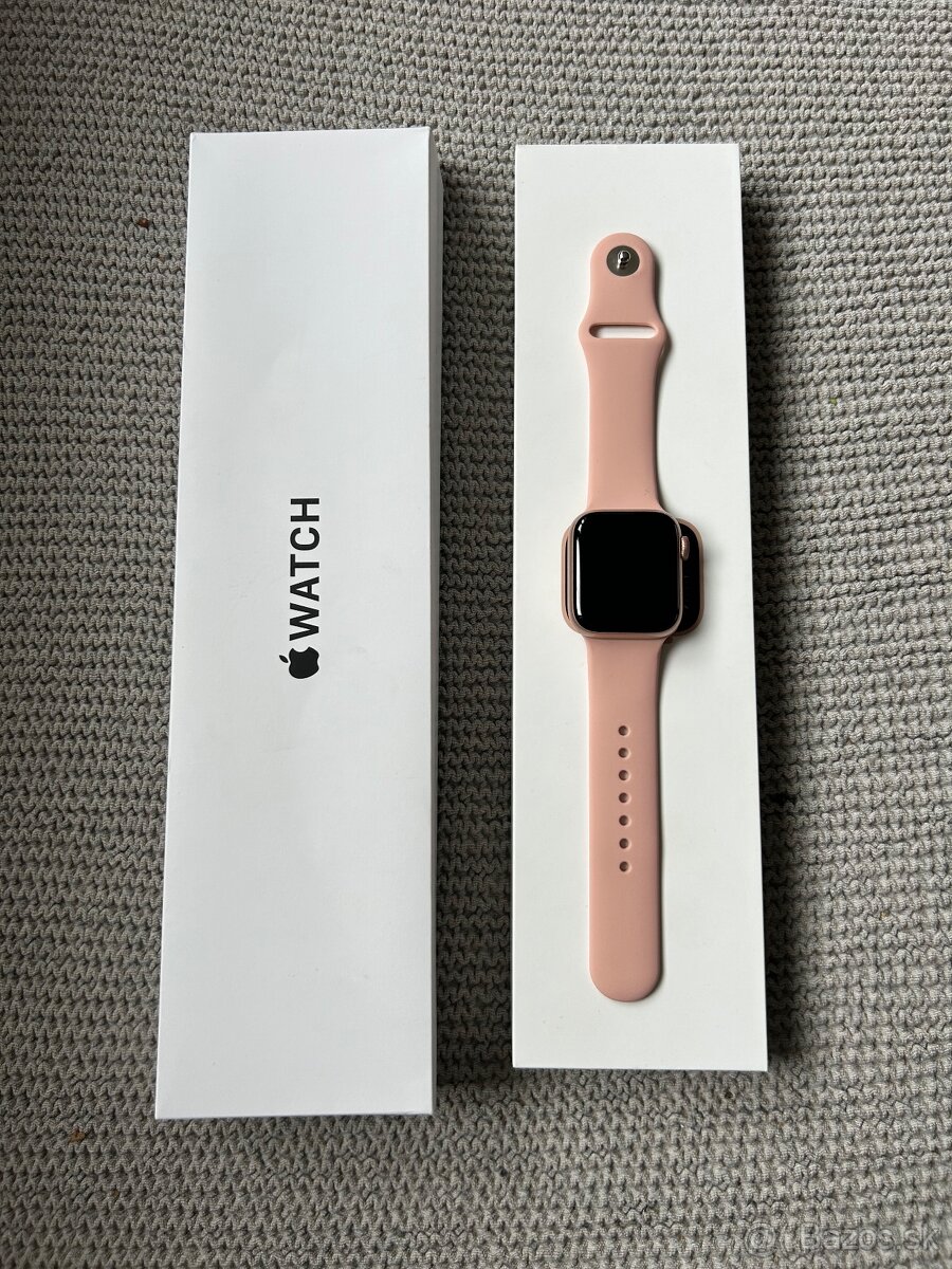 Apple Watch SE 40mm rose gold