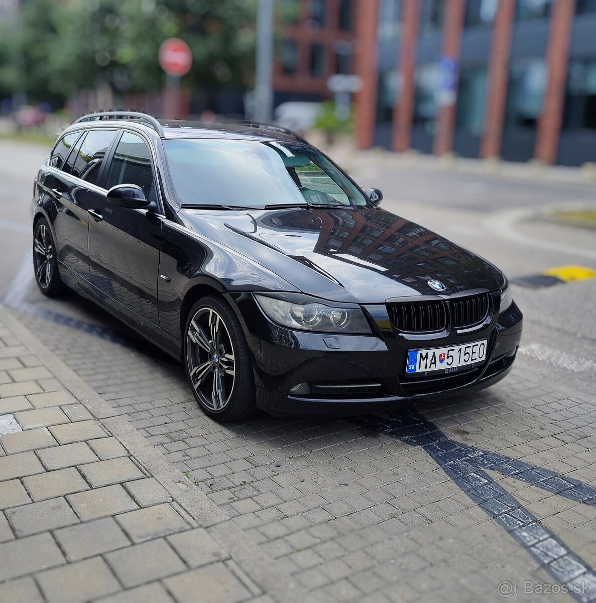 BMW 330D Touring E91 - Black, Navi Pro, Manual 6st. RWD