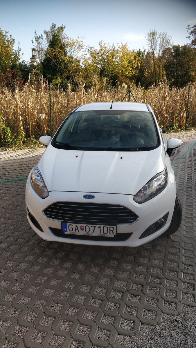 predam ford fiesta 1.2 benzin