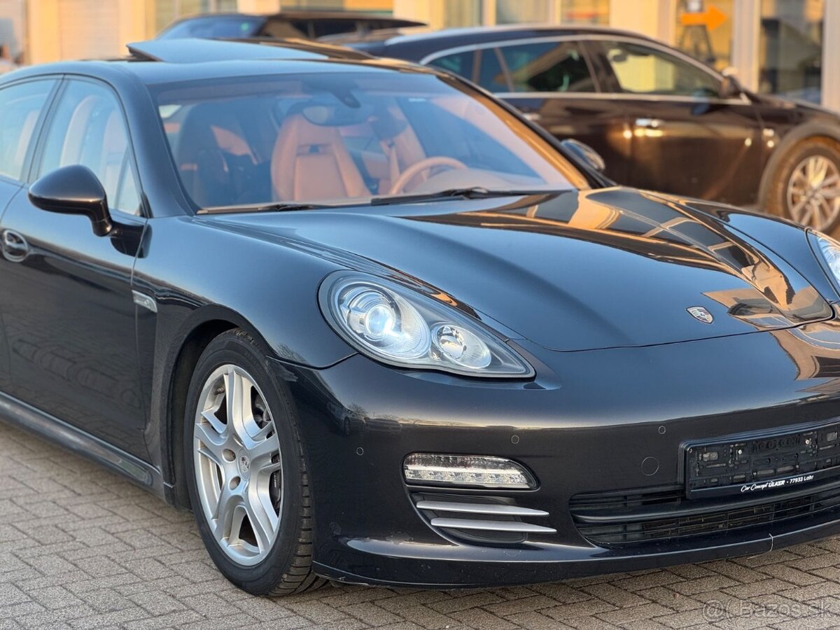 Porsche Panamera 2011 220kW benzín