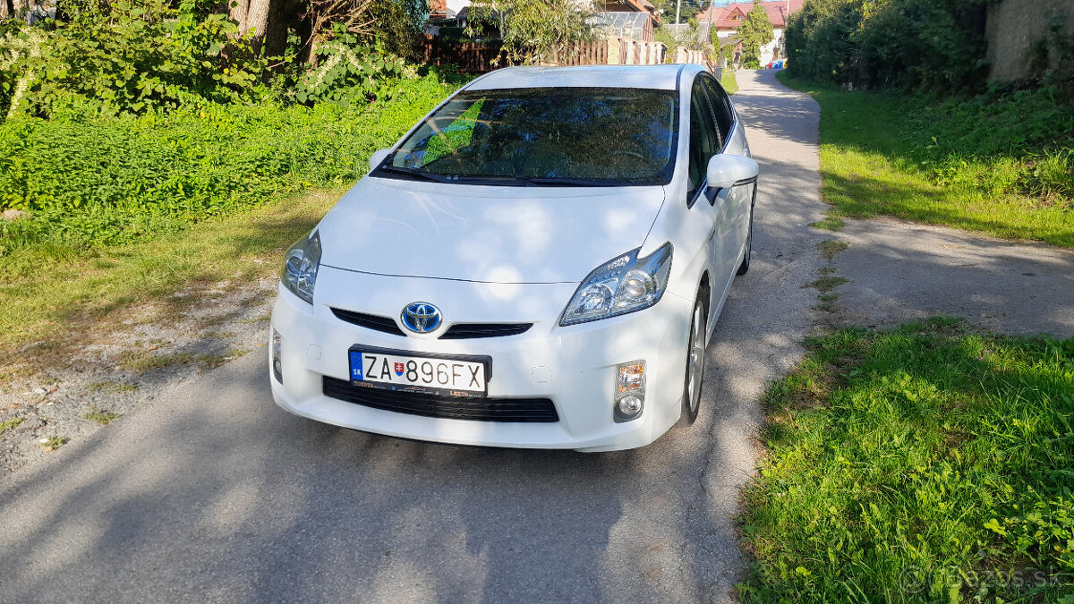 Toyota Prius hybrid III