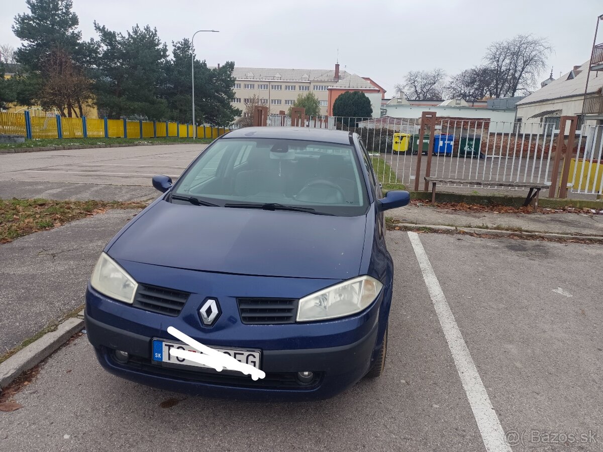 Renault megane 1.6 benzín  sedan 234000km