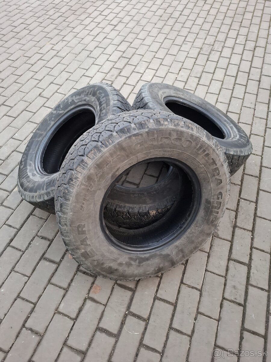 225/75 R16C