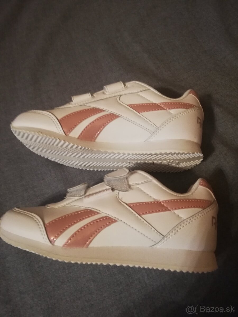 Botasy Reebok veľkosť 30