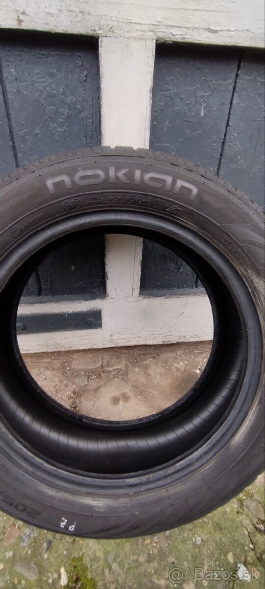 Zimné pneu 205/55 r16 Nokian