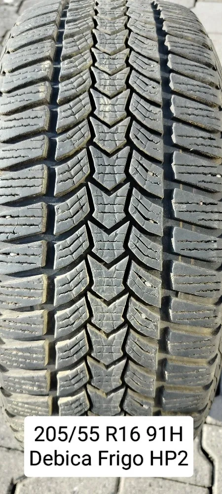 Predám 1 zimnú pneumatiku 205/55 R16 91H Debica Frigo HP2