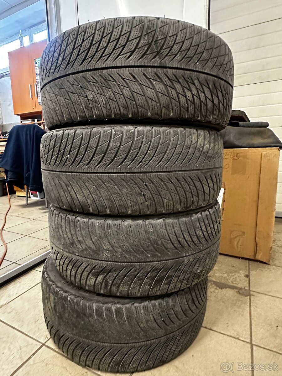 MICHELIN PILOT ALPIN 5 225/40 R18 5mm+